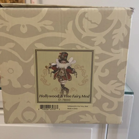 Mark Roberts Christmas Santa Fairy - Picture 16 of 16